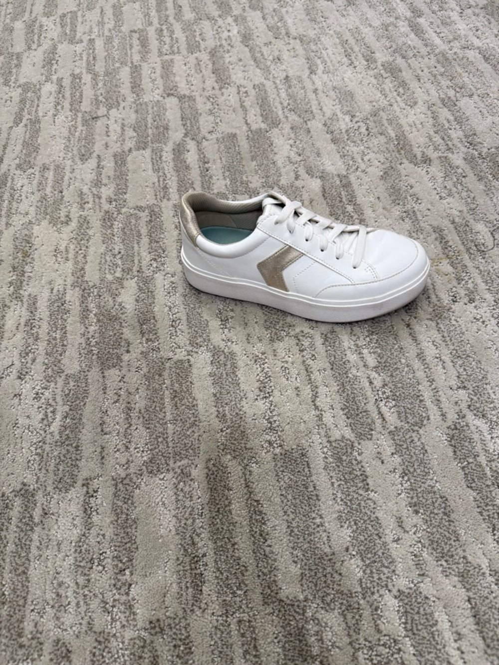 Dr. Scholl’s White and Gold Tennis Shoes